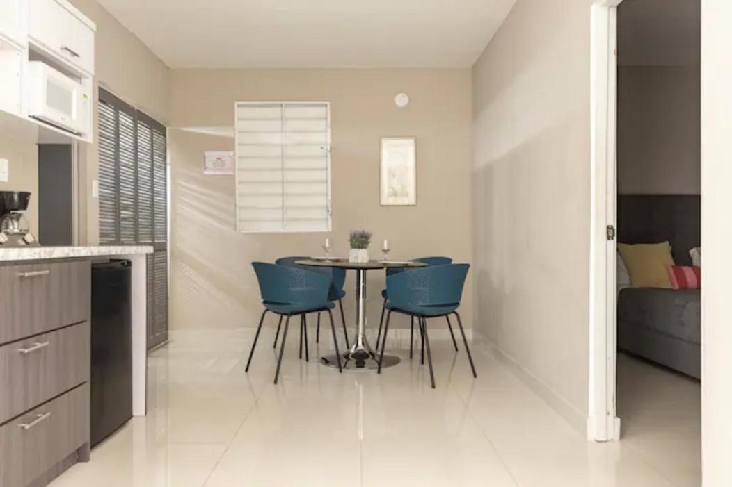 Apartamento Latitude Adjustment San Juan Exterior foto