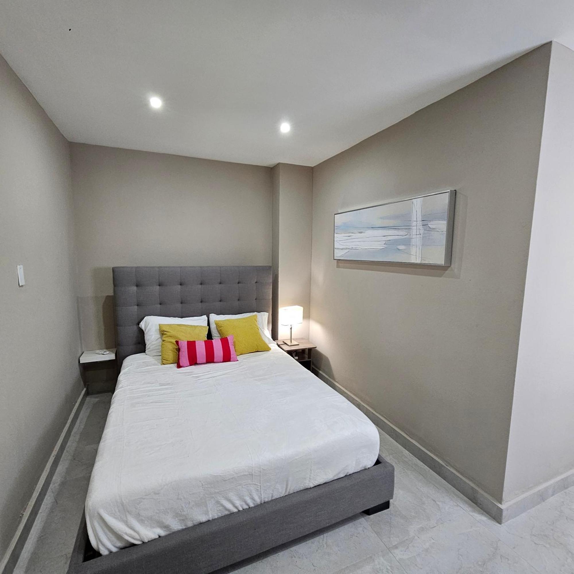 Apartamento Latitude Adjustment San Juan Exterior foto
