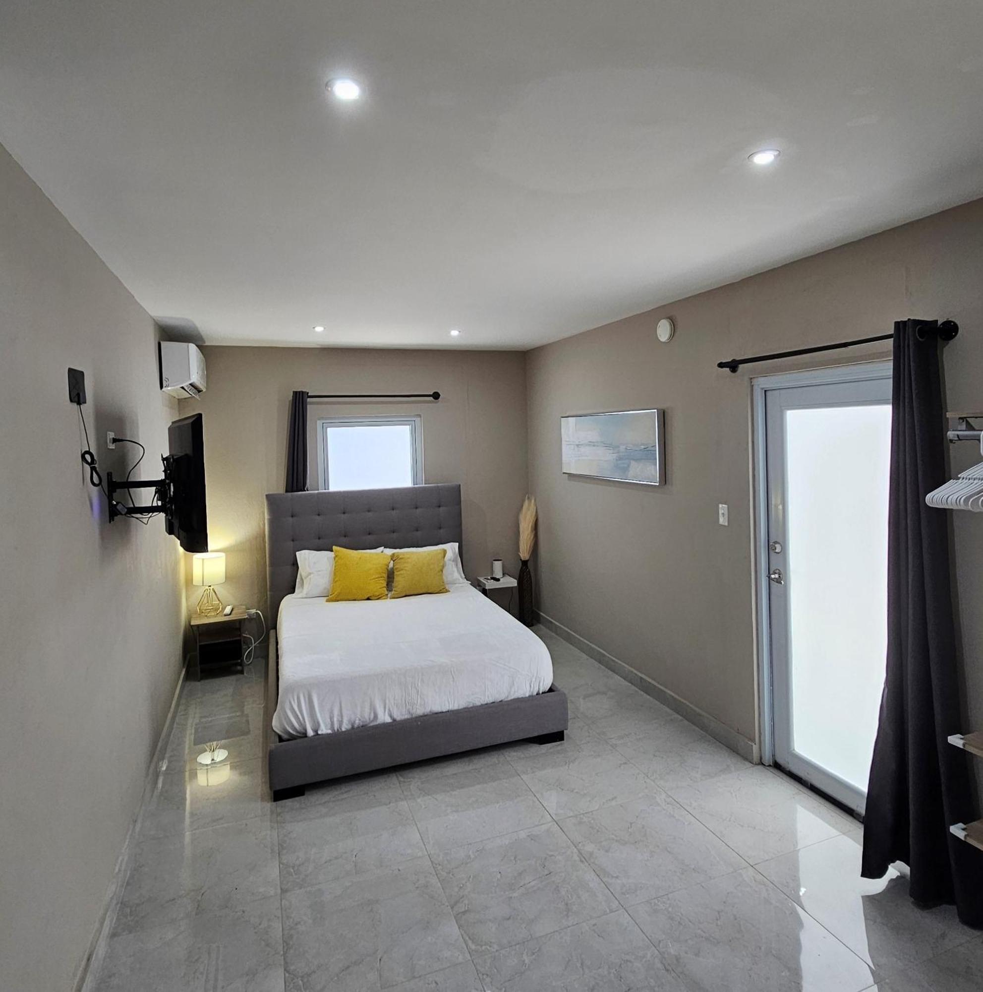 Apartamento Latitude Adjustment San Juan Exterior foto