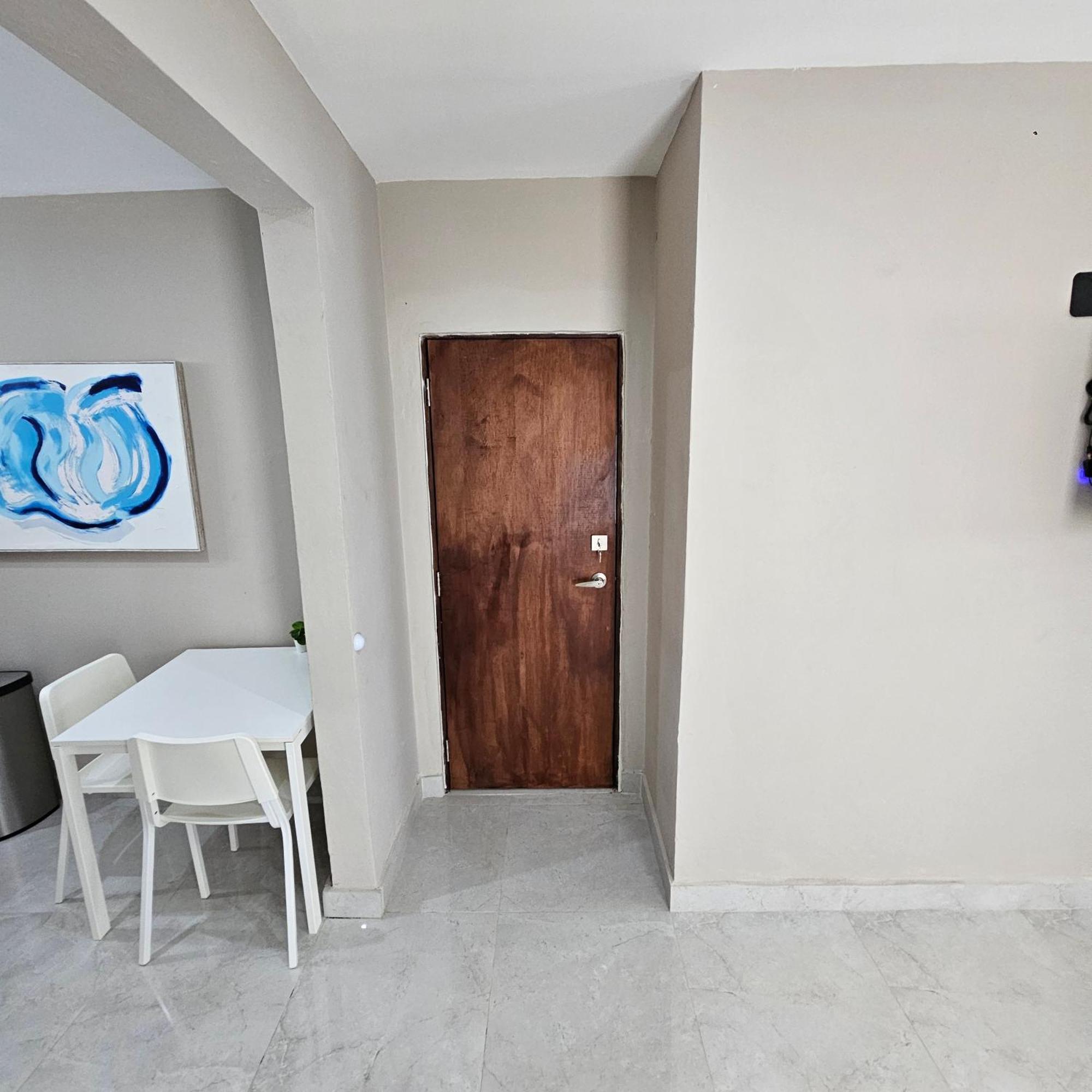 Apartamento Latitude Adjustment San Juan Exterior foto