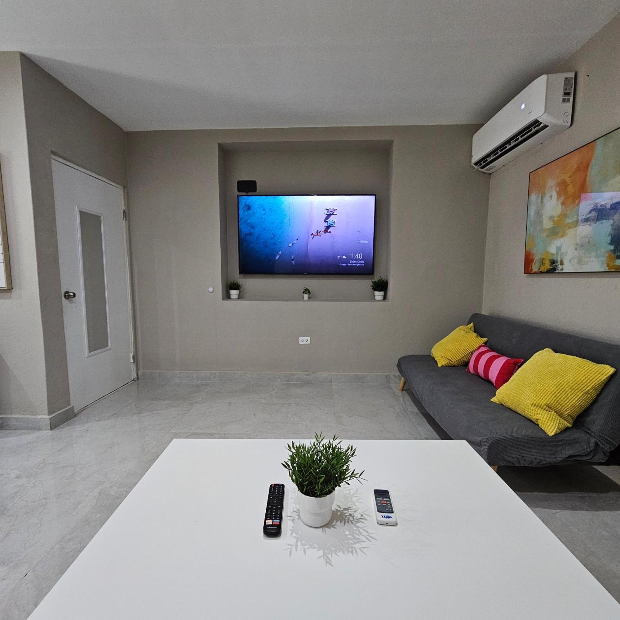 Apartamento Latitude Adjustment San Juan Exterior foto